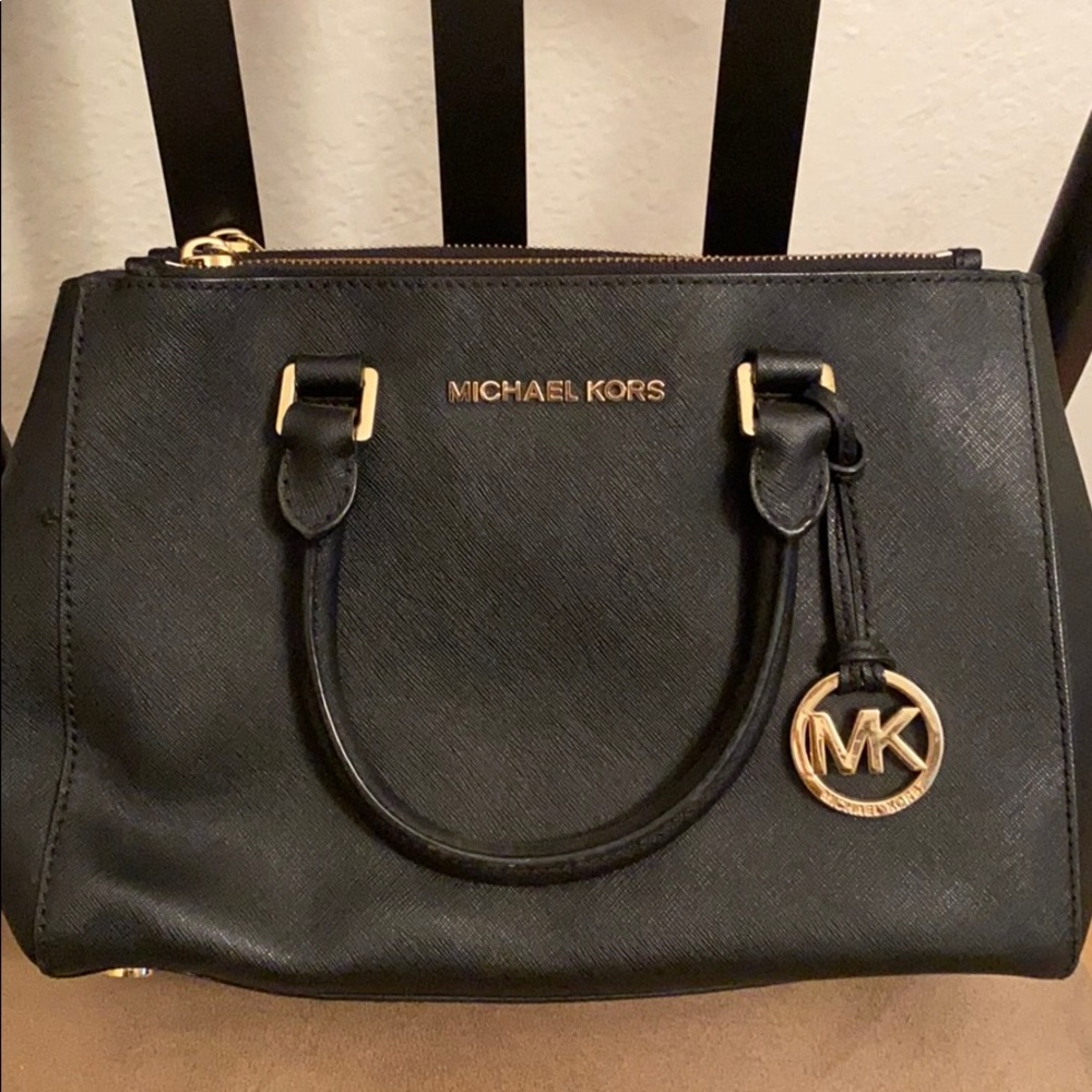 Michael Kors Crossbody